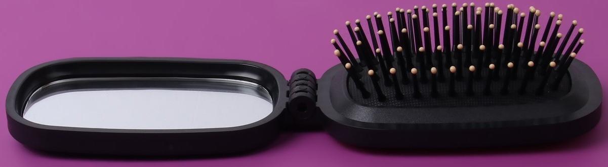 Расчёска массажная, складная, зеркалом, 9,5 × 5,5 см, цвет чёрный