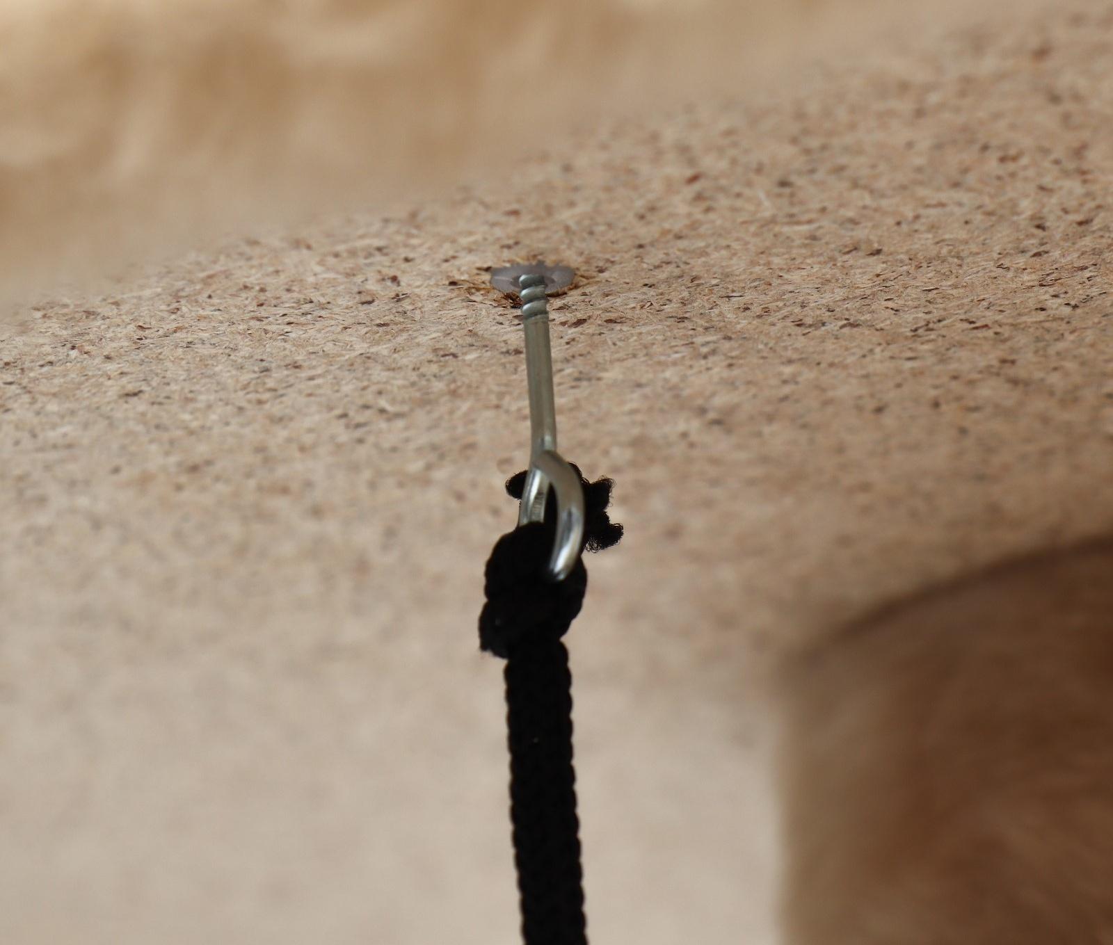 Домик-когтеточка 2-х ур. квадратный с 2-мя квадратными полками, 53 х 35 х 65 см, бежевый