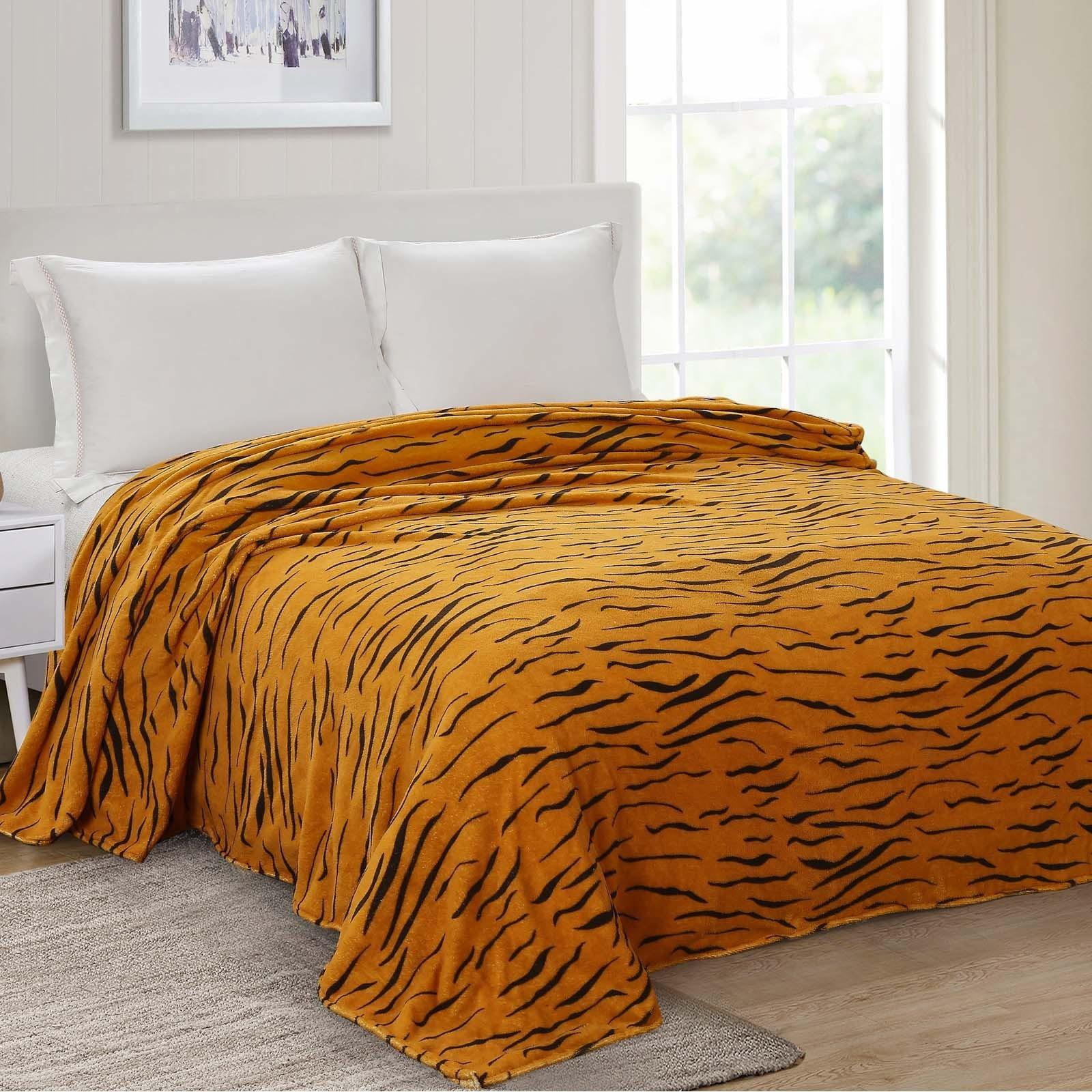 Плед 150х200см, корал-флис 165г/м, пэ100%