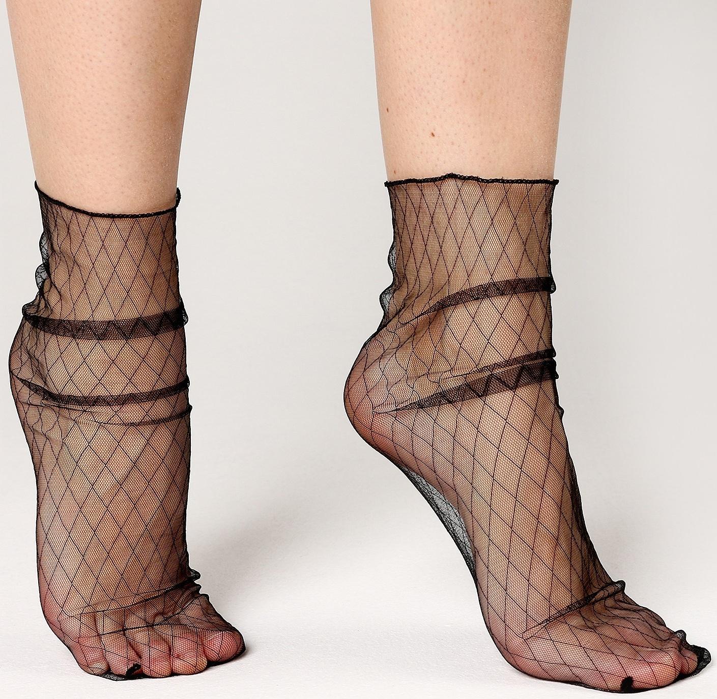 Карнавальный аксессуар- носки, цвет черный в клетку