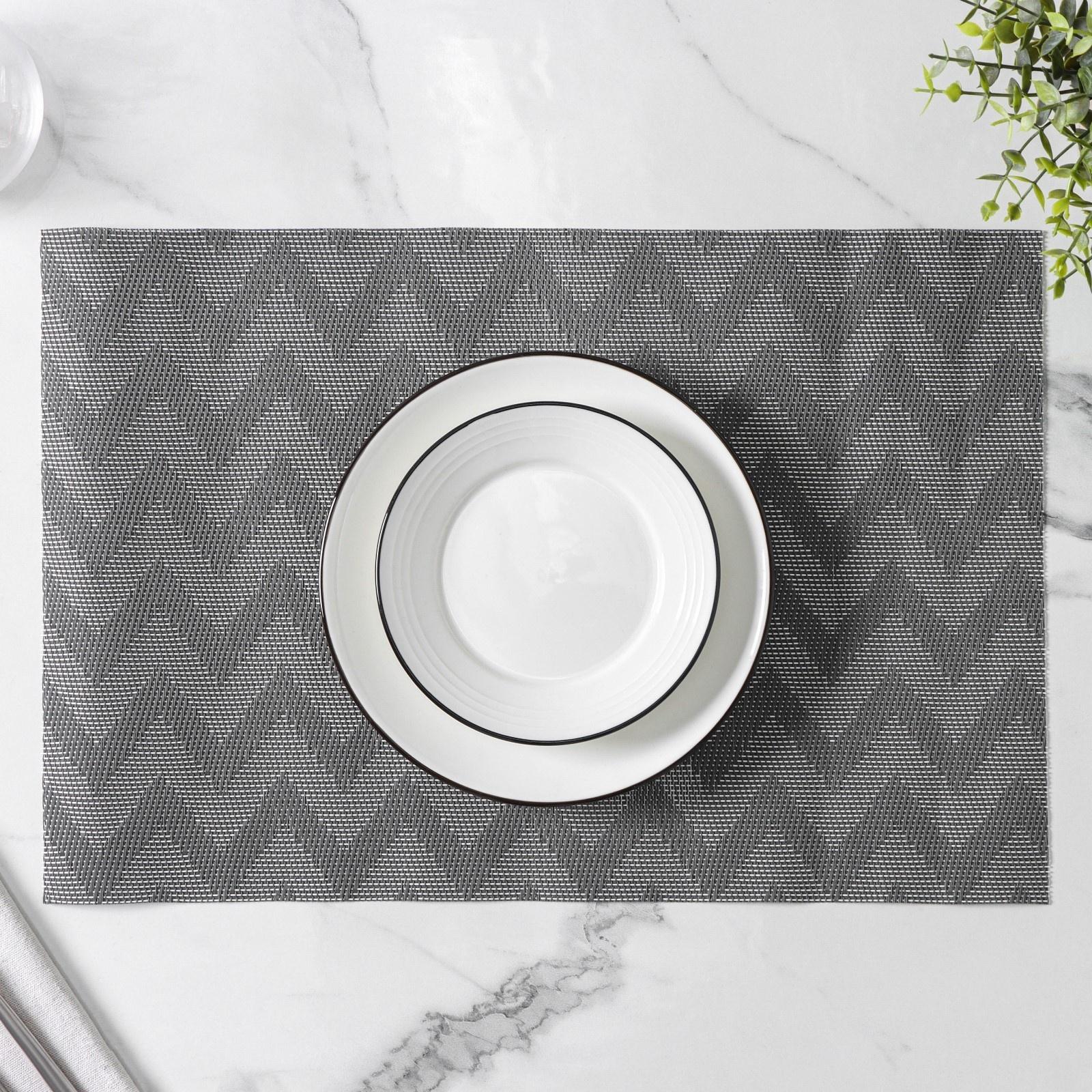 Набор салфеток сервировочных Magistro, 4 шт, 30×45 см, цвет чёрный