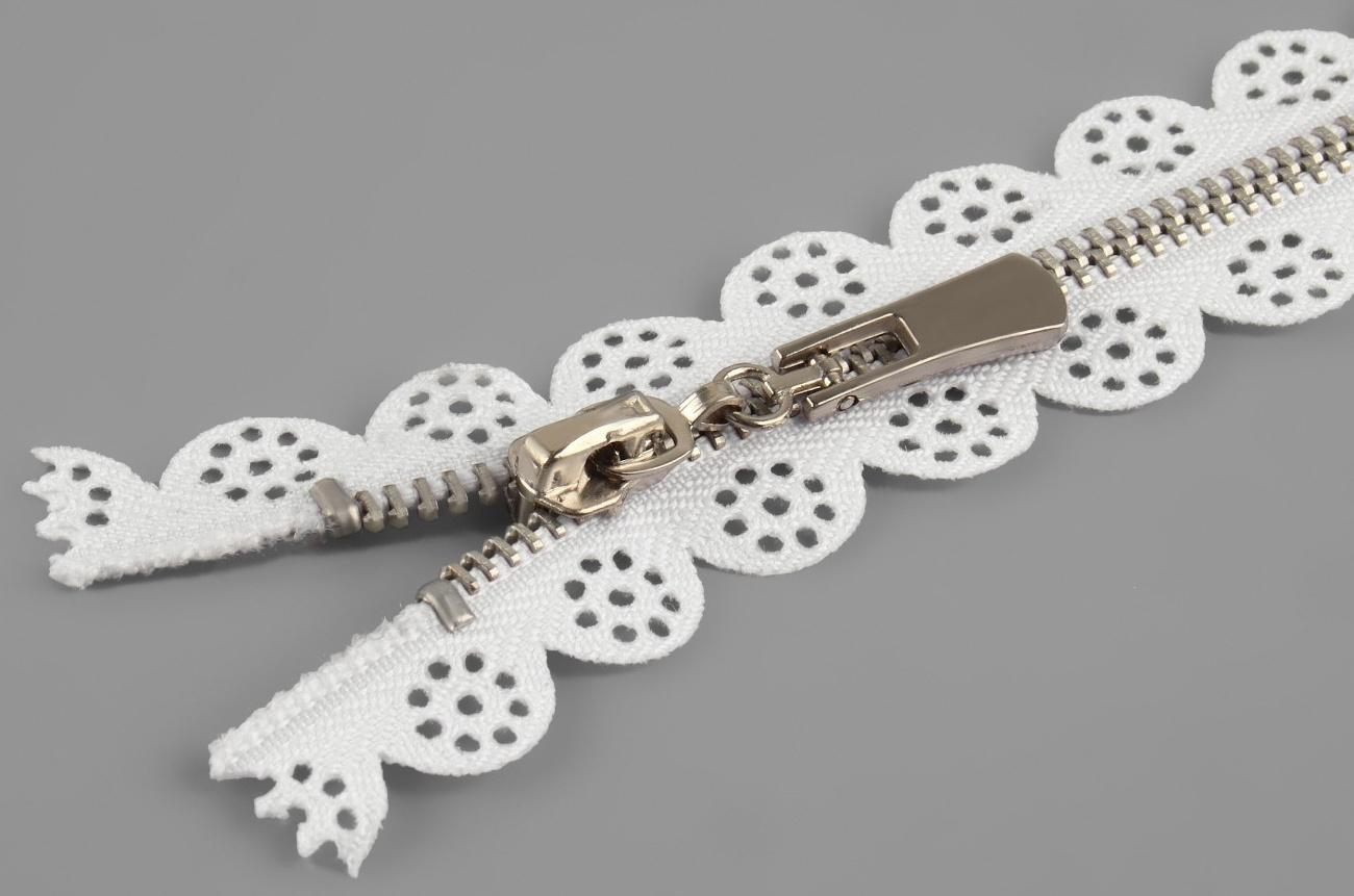 Молния металлическая, №3, неразъёмная, замок автомат, 60 см, цвет белый/никель