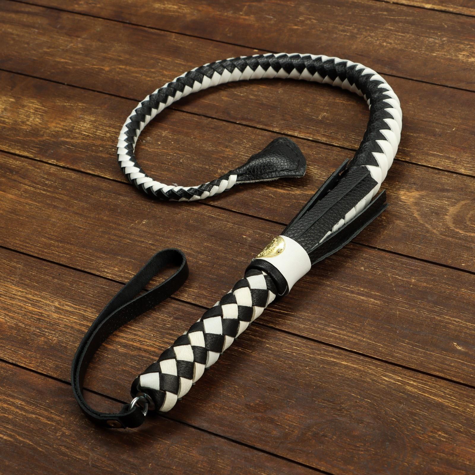 Нагайка пёстрая, натуральная кожа, черно-белая