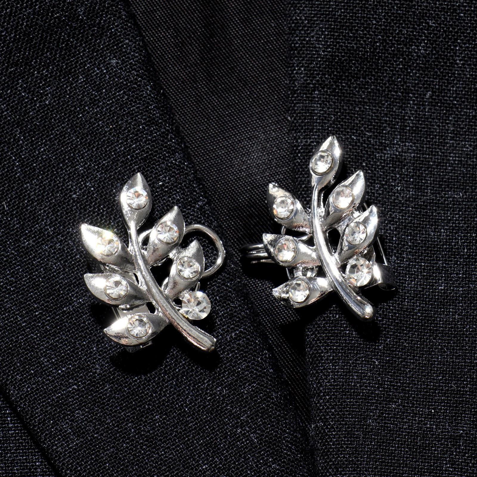 Зажим для кардигана 