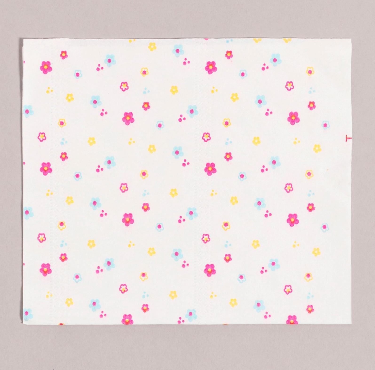 Салфетки бумажные 