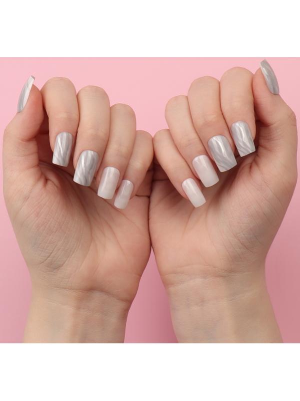 Накладные ногти «Zebra», 24 шт, с клеевыми пластинами, форма мягкий квадрат, цвет белый/серебристый