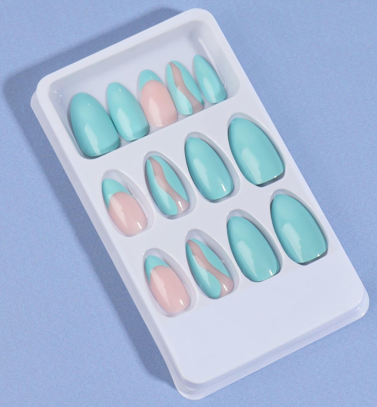 Накладные ногти «Freshness», 24 шт, с клеевыми пластинами, форма миндаль, цвет голубой/розовый