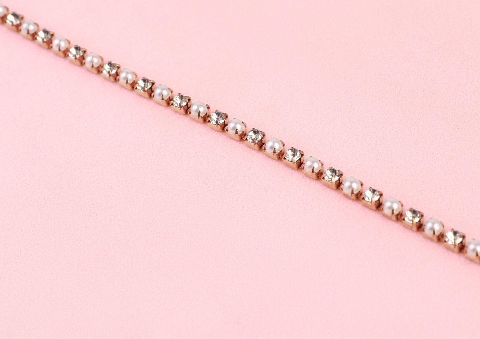 Цепь со стразами и жемчугом, металл, пластик, стекло, 2,5 мм, 9 ± 1 м, цвет розовое золото