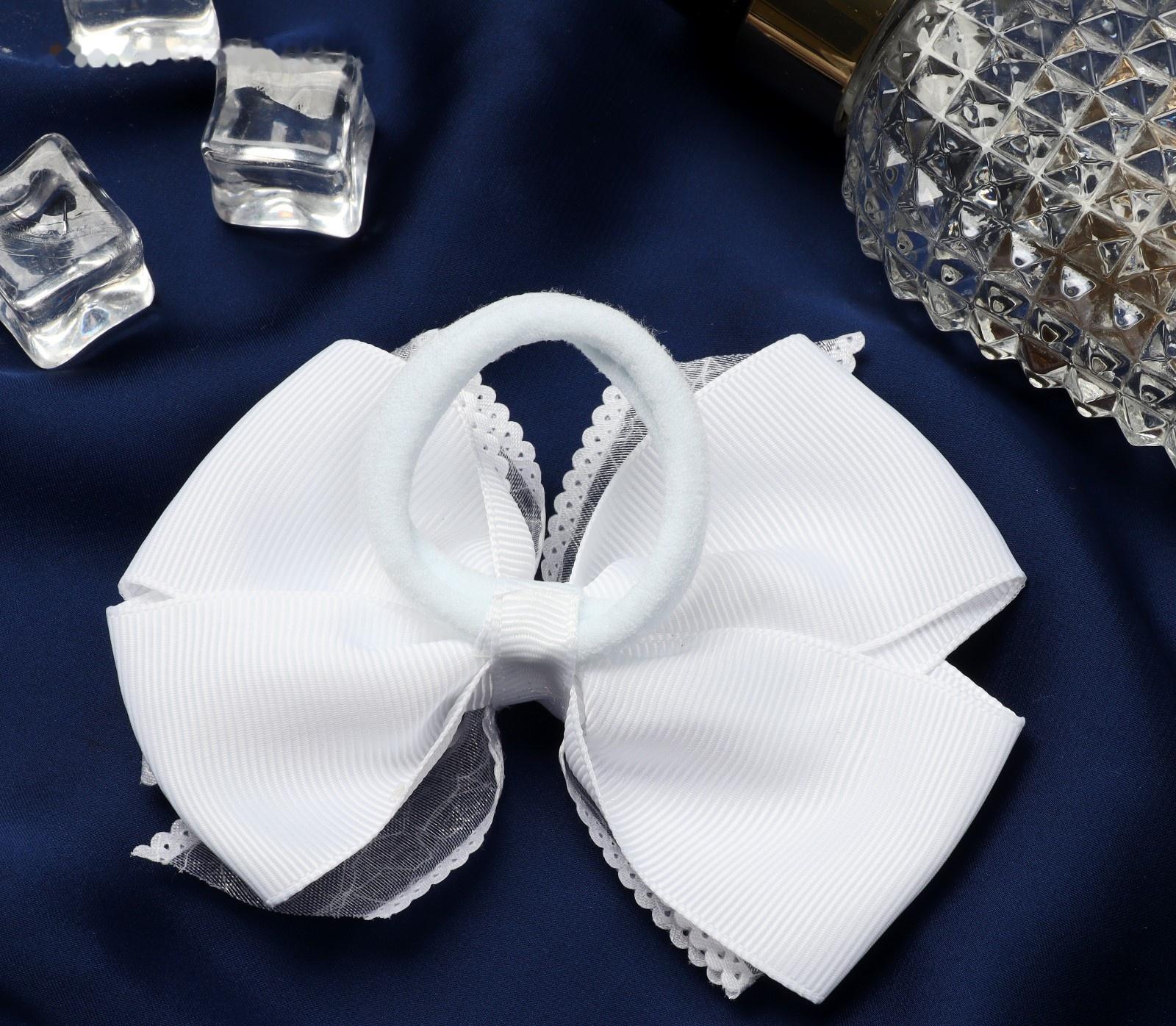 Резинка для волос бант 