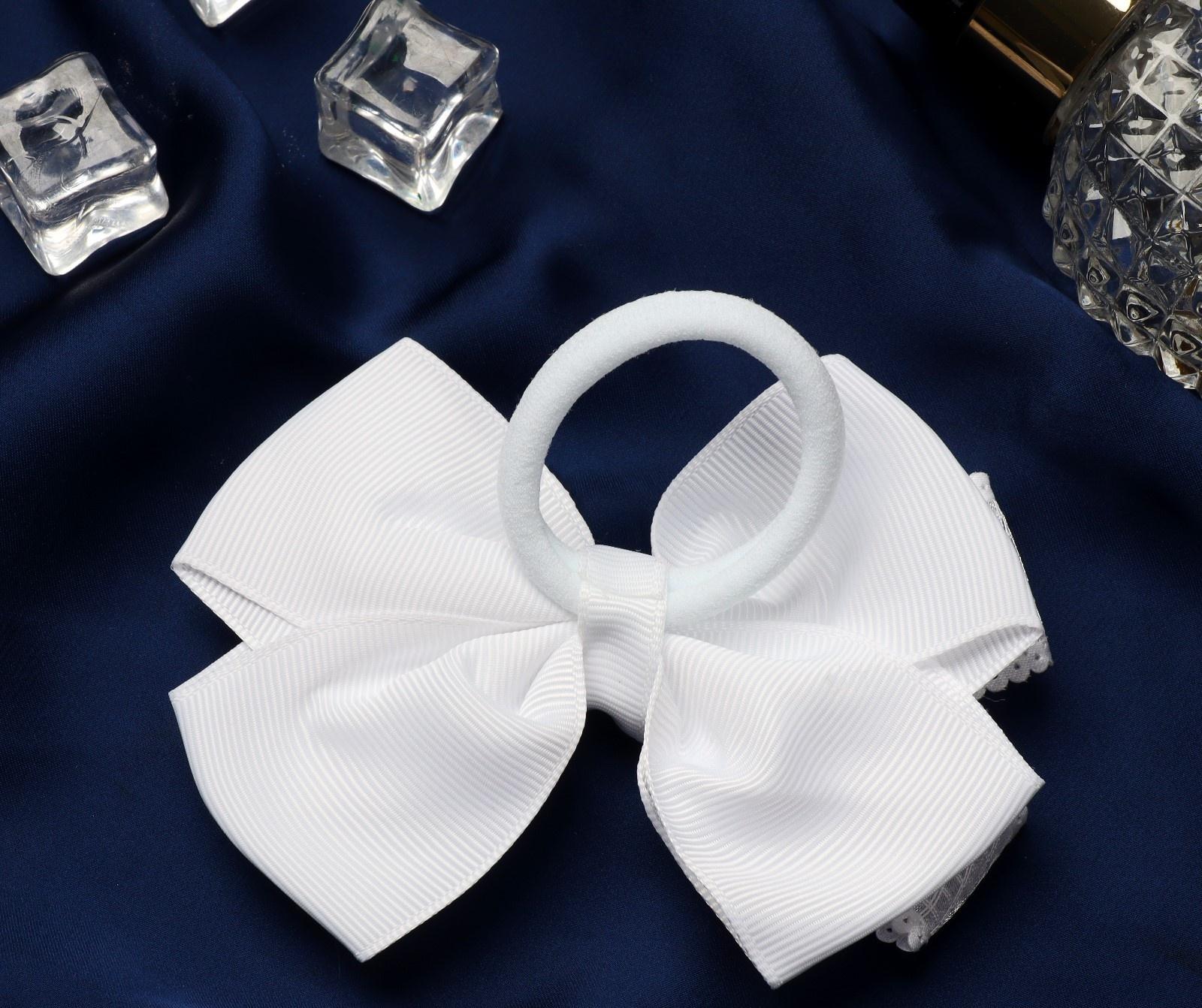 Резинка для волос бант 