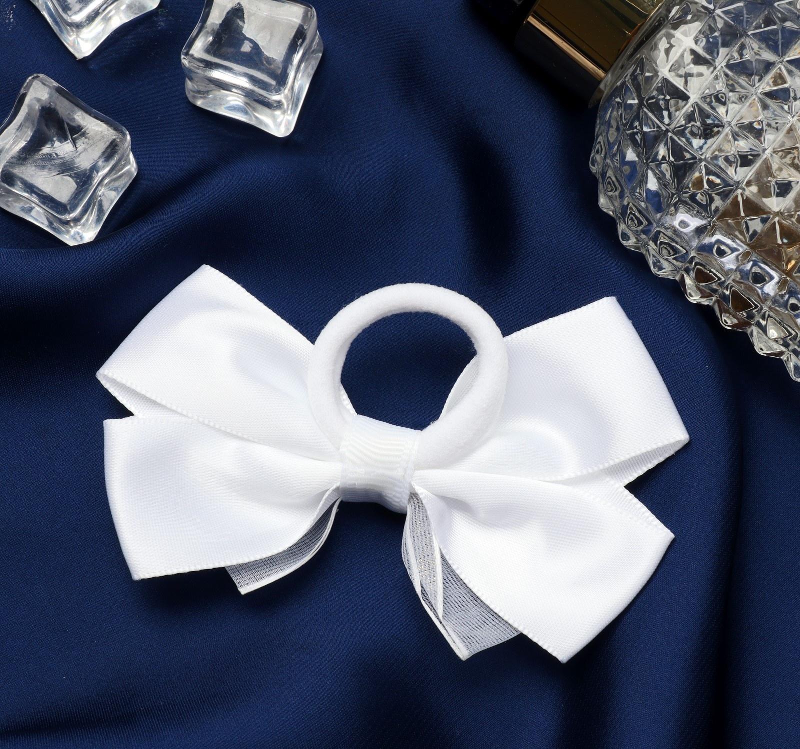 Резинка для волос бант 