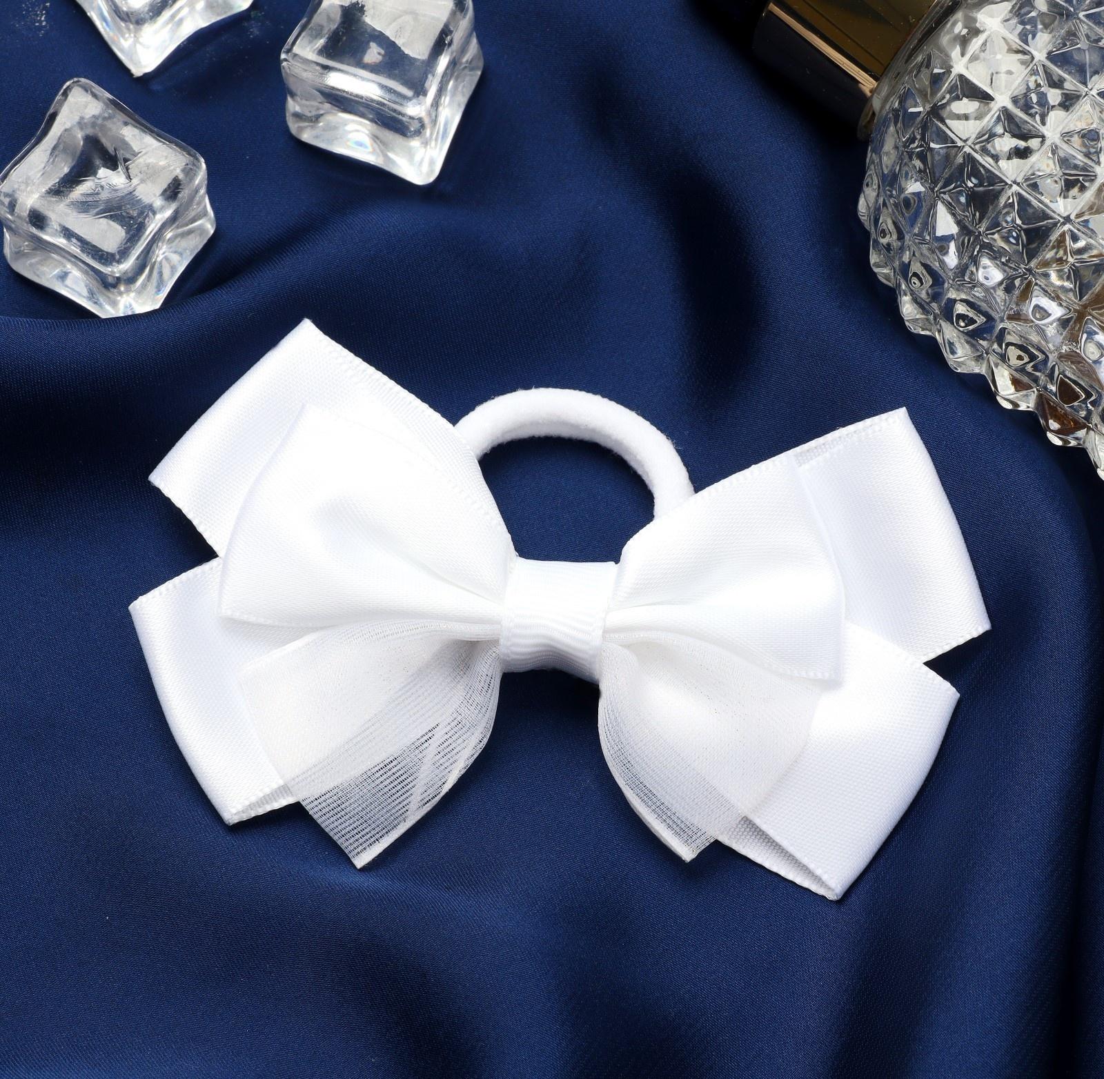 Резинка для волос бант 