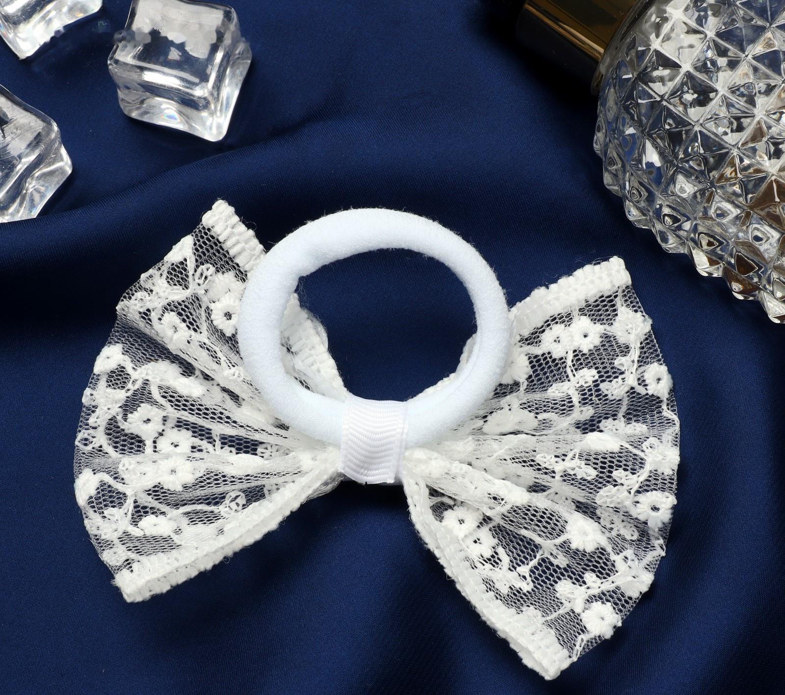 Резинка для волос бант 