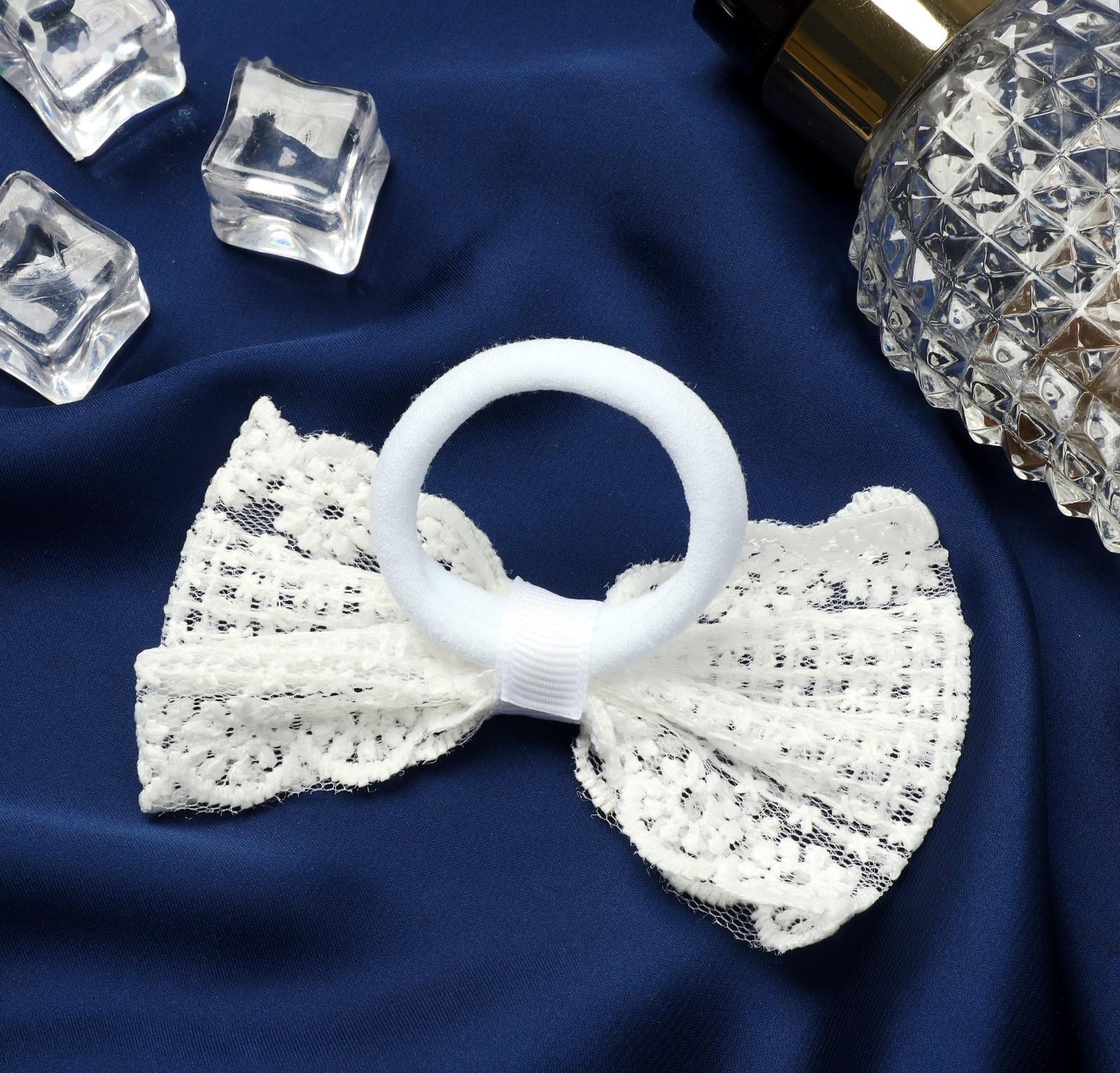 Резинка для волос бант 