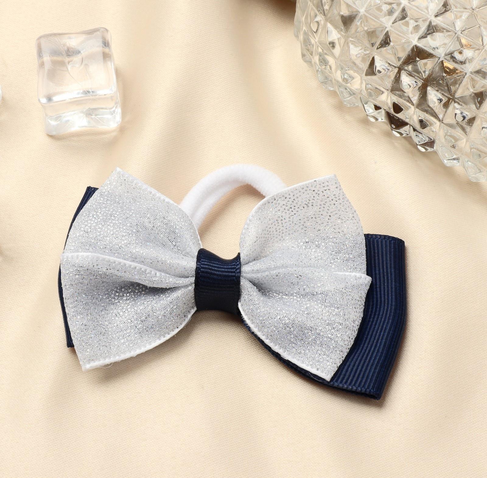 Резинка для волос бант 