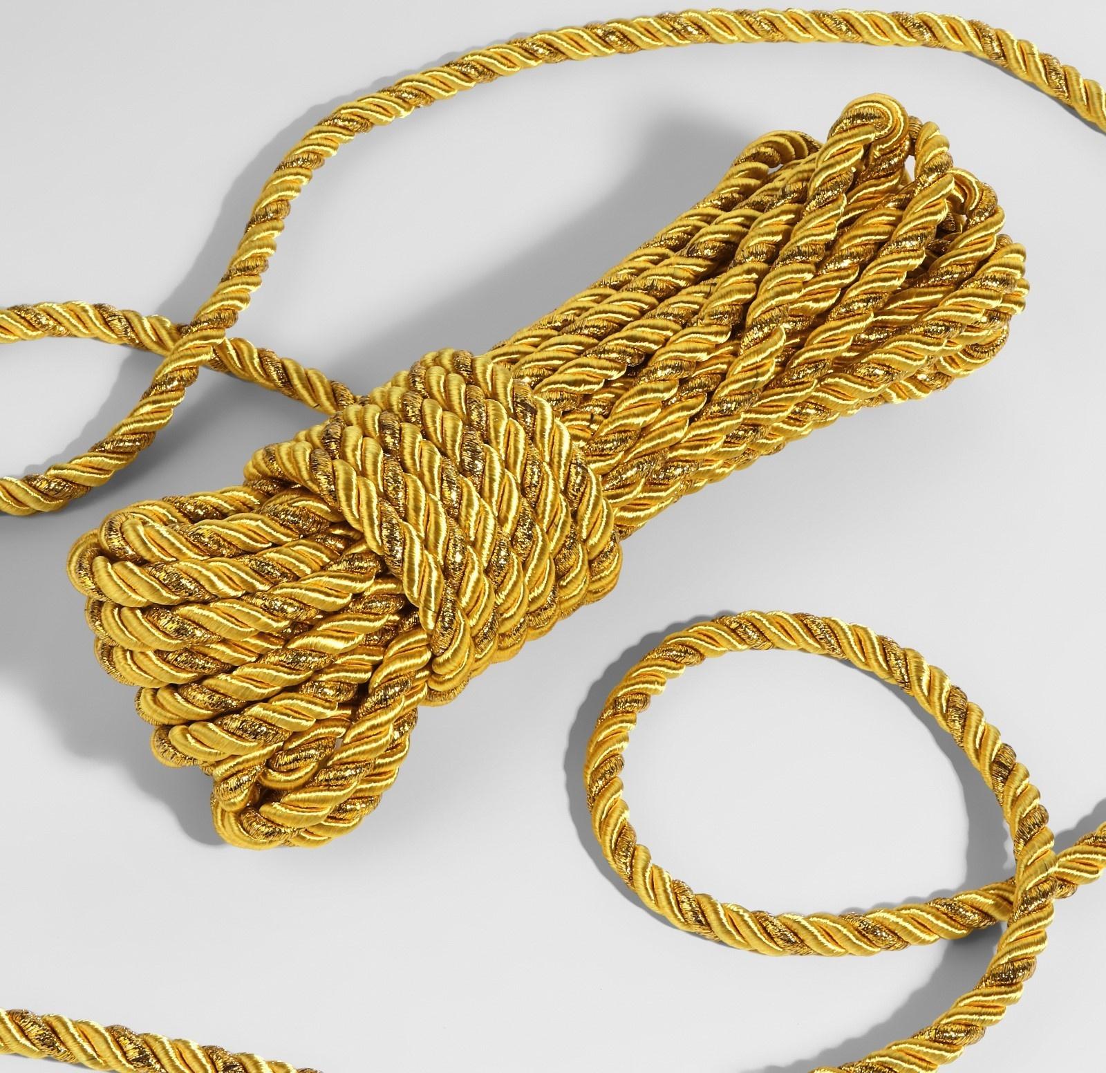 Шнур витой, d = 8 мм, 9 ± 1 м, цвет золотой