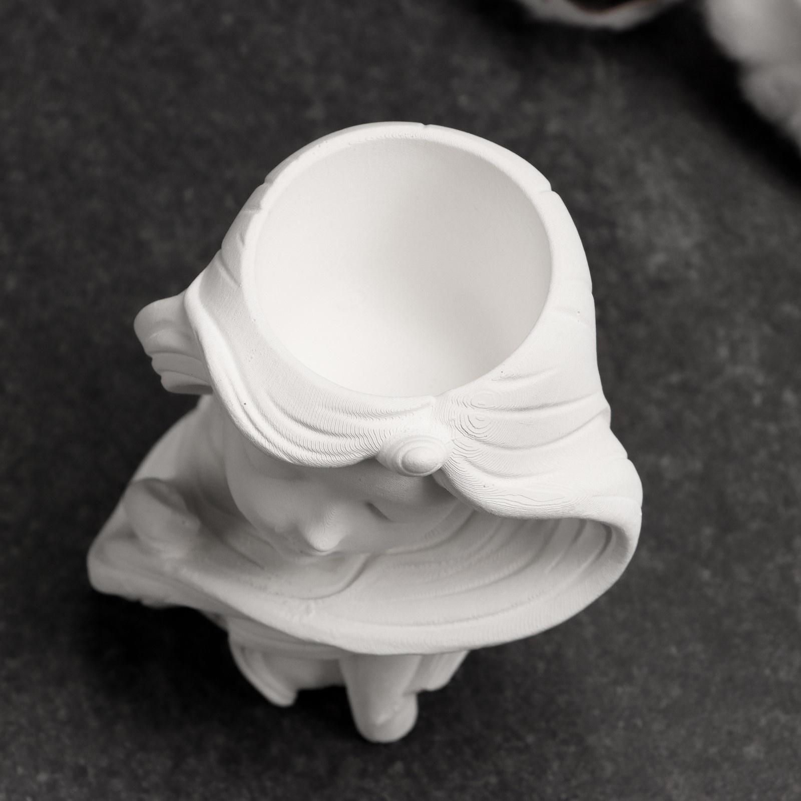 Фигурное кашпо 