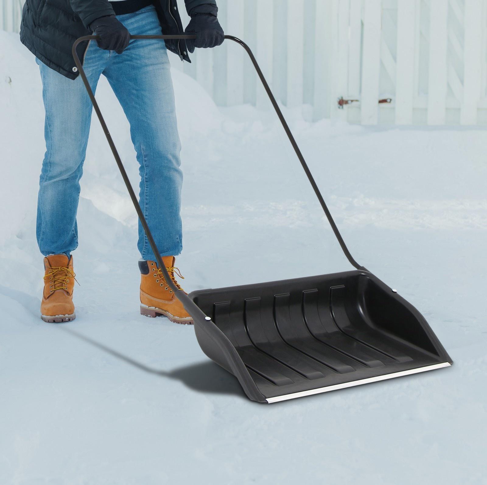 Движок пластиковый, размер ковша 47 × 70 см, металлическая планка, чёрный