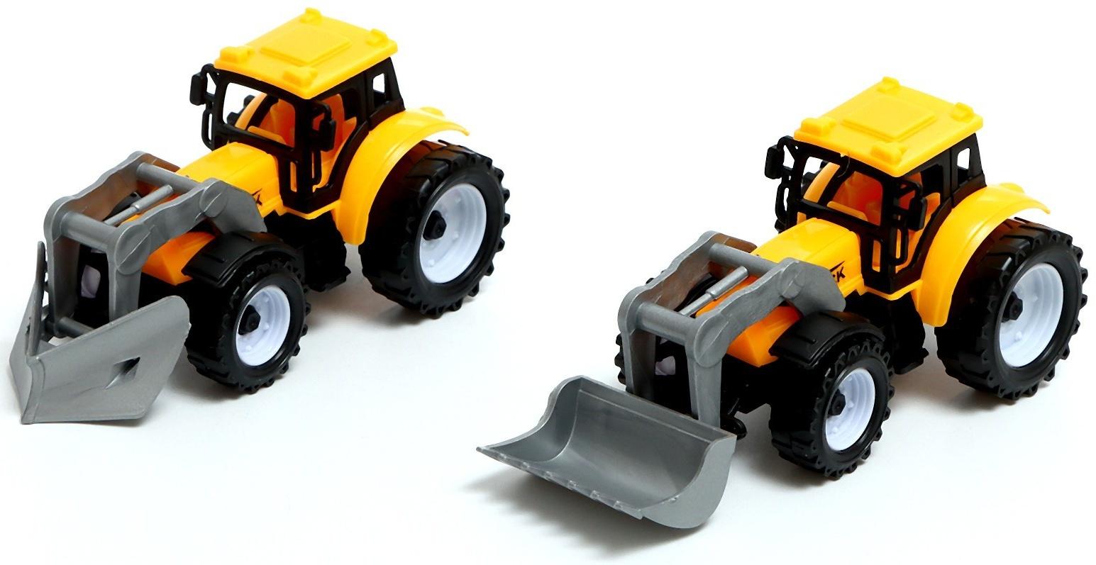 Грузовик инерционный «Автовоз», с 2 тракторами, цвет МИКС