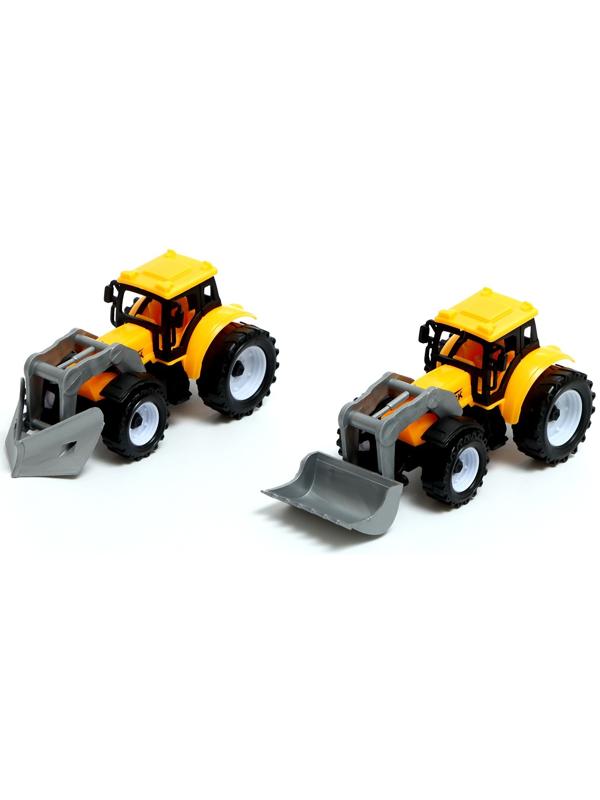 Грузовик инерционный «Автовоз», с 2 тракторами, цвет МИКС