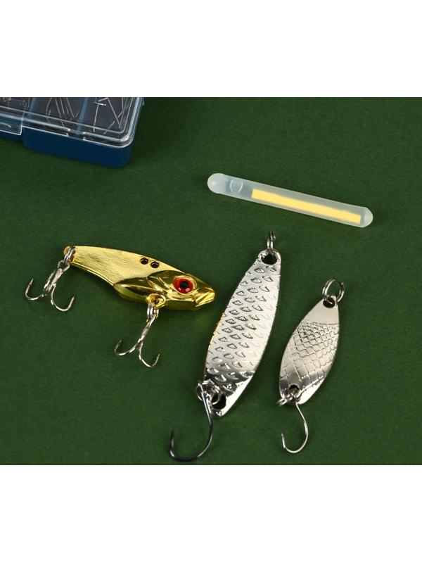 Набор рыболовных принадлежностей 