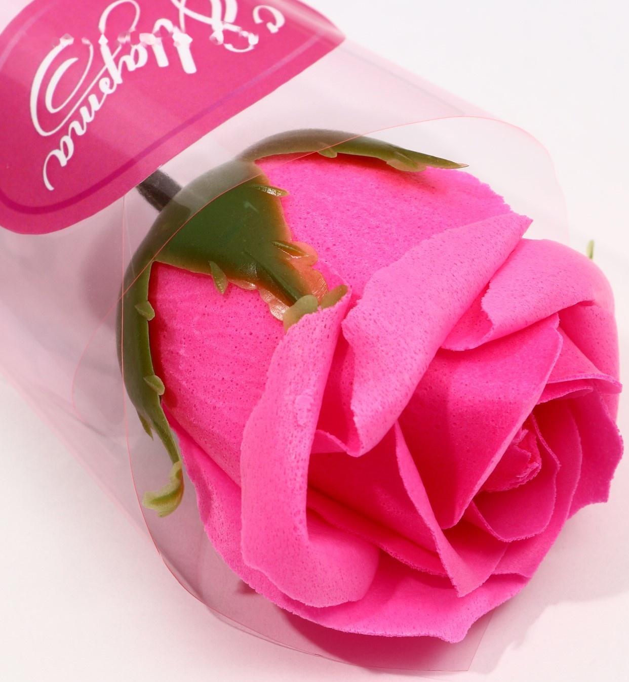 Мыло твёрдое лепестковое 