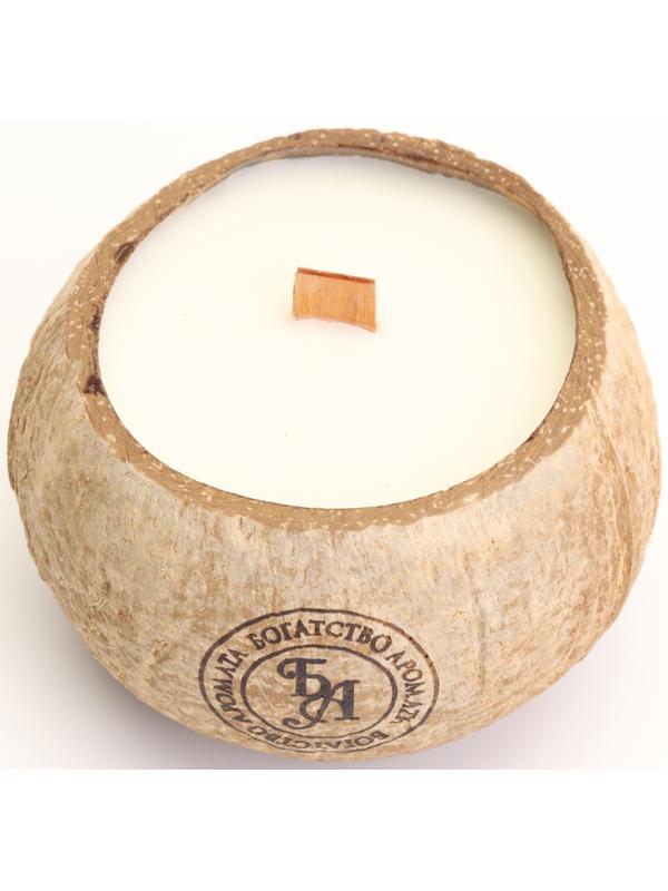 Свеча в кокосе ароматическая, белый чай, в коробке