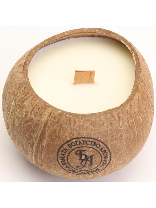 Свеча в кокосе ароматическая, зелёный чай, в коробке