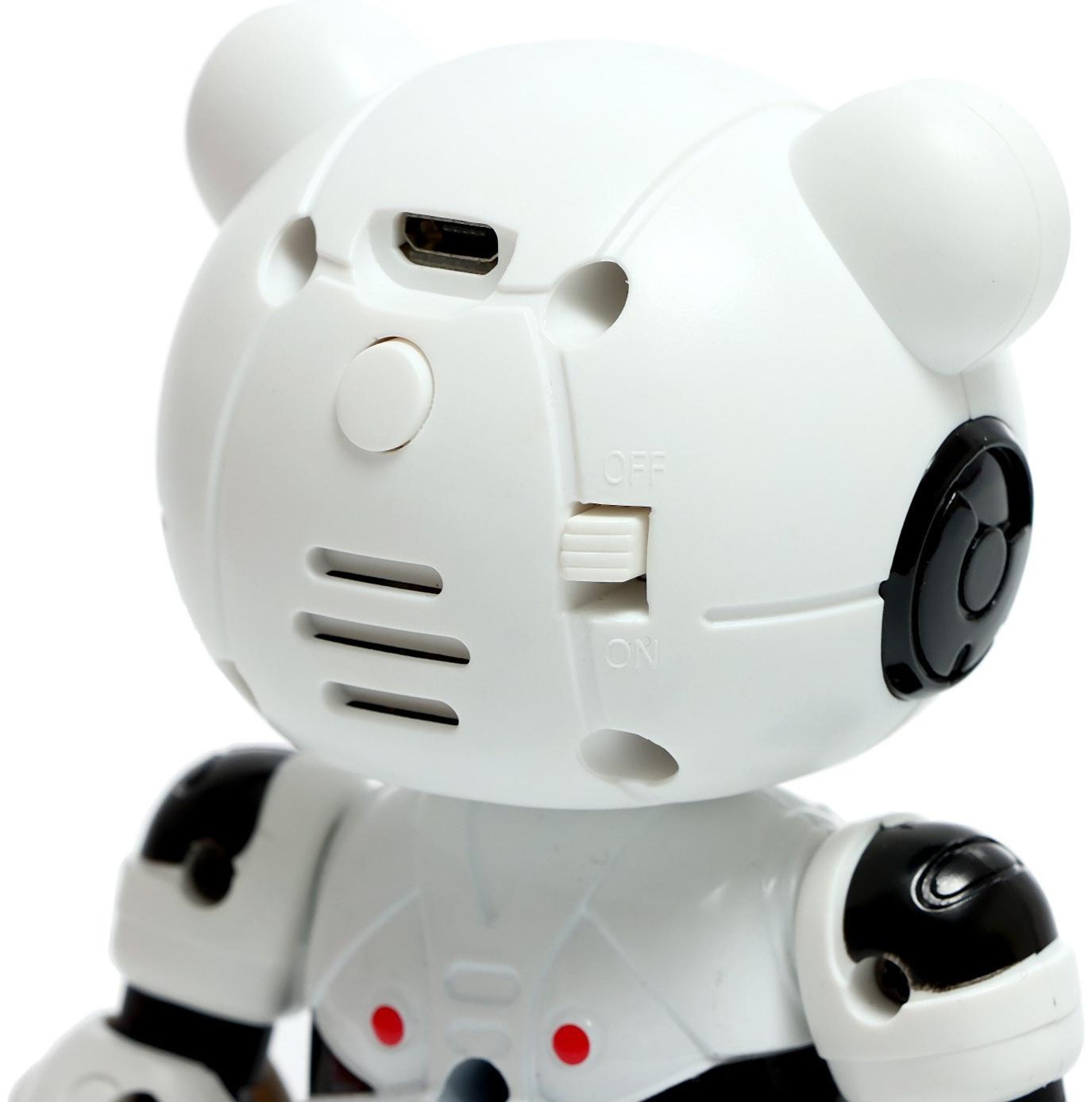 Робот «Пэнди», запись голоса, реагирует на прикосновение, световые и звуковые эффекты, металлический