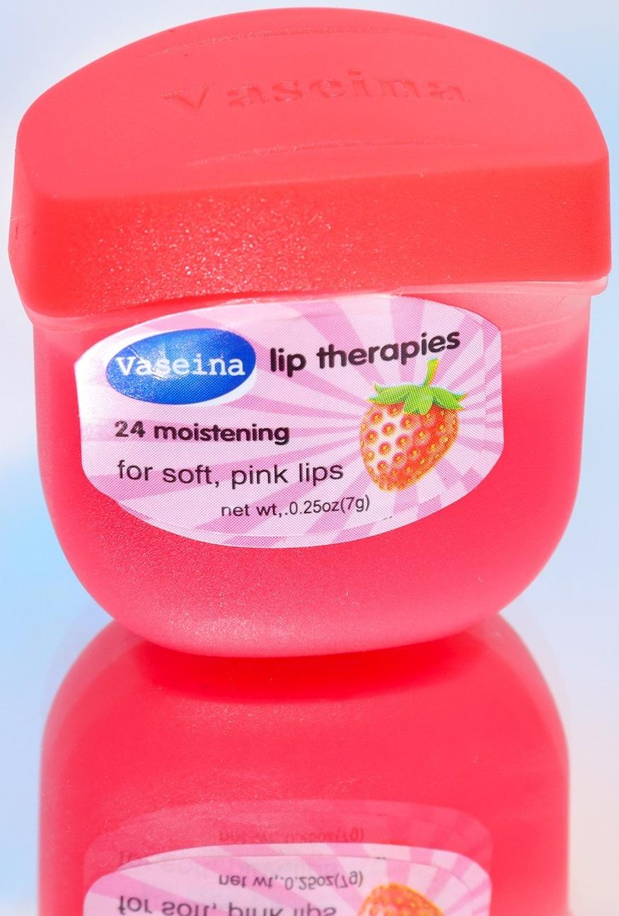 Вазелин косметический для губ, клубника