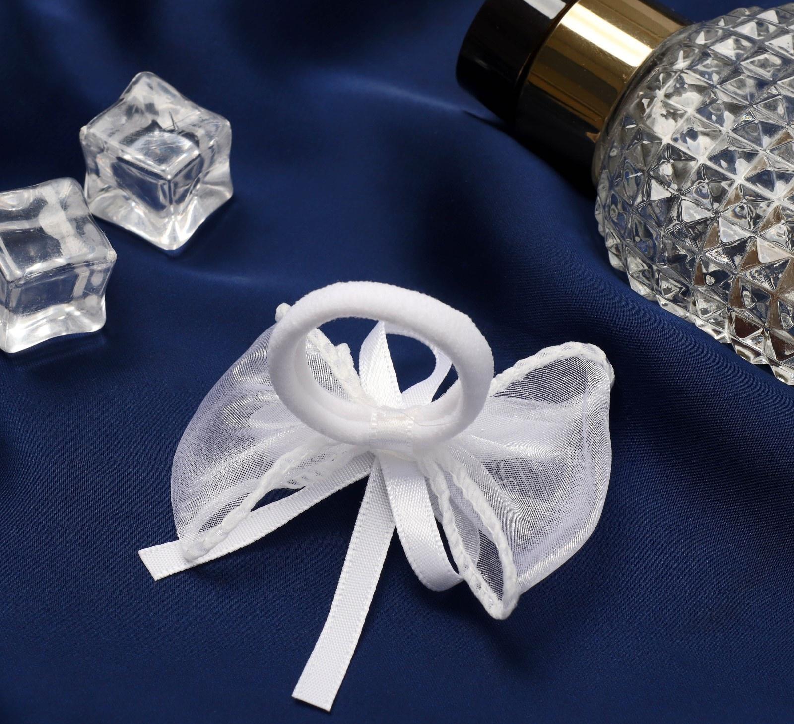 Резинка для волос бант 