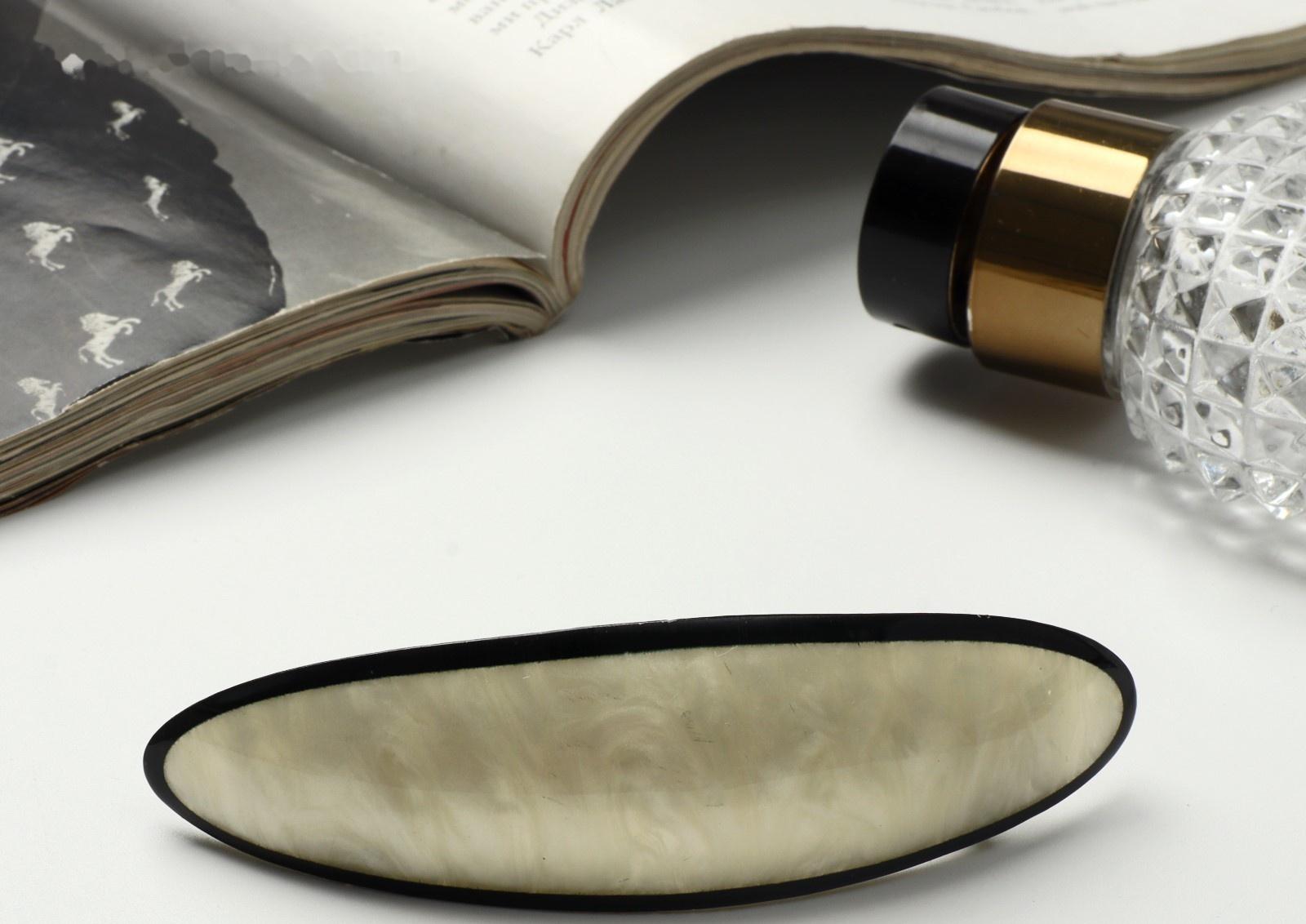 Заколка-автомат для волос 