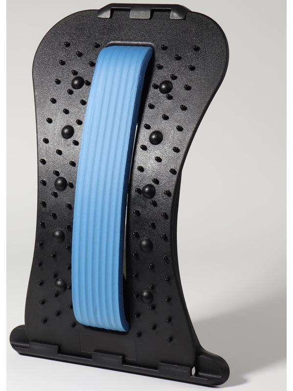 Массажёр для спины, трёхуровневый, с магнитом, 38 × 24,5 см, цвет МИКС