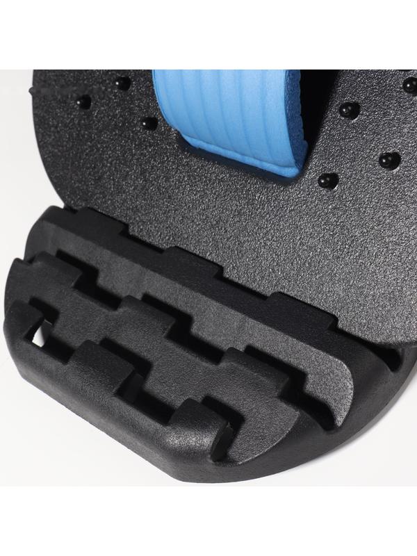 Массажёр для спины, трёхуровневый, с магнитом, 38 × 24,5 см, цвет МИКС