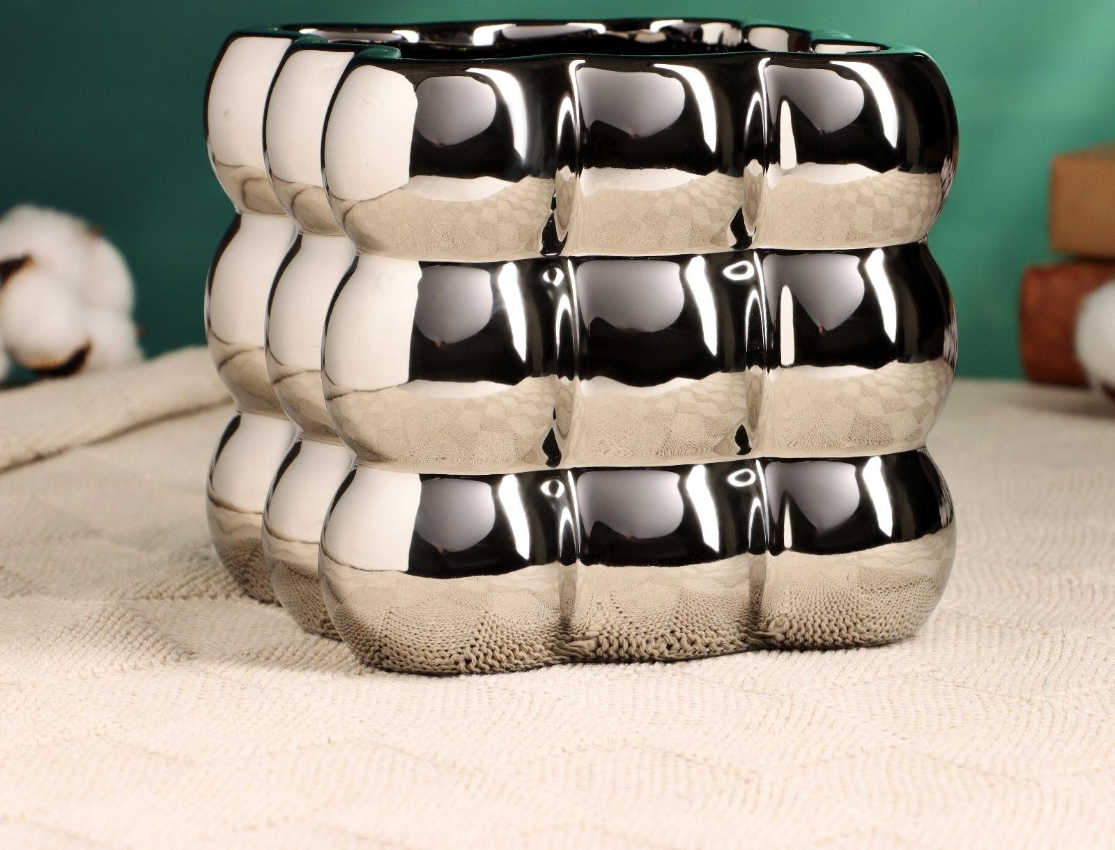 Кашпо - ваза 