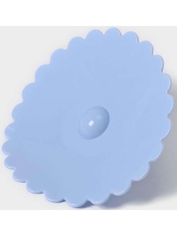 Крышка-непроливайка силиконовая Доляна «Клубничка», d=11 см, цвет васильковый