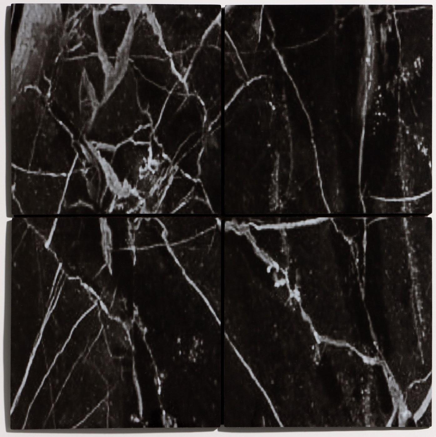 Панель самоклеящаяся 30*30см мягкая мрамор черный