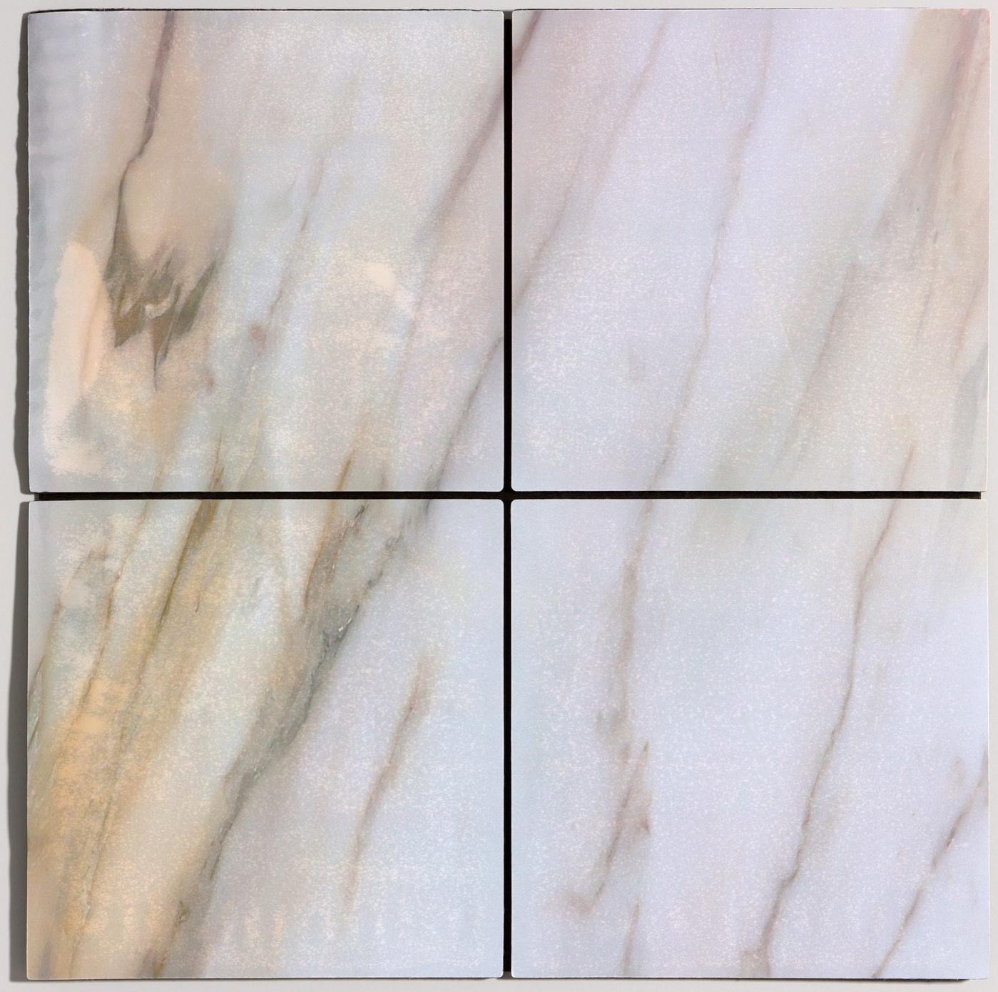 Панель самоклеящаяся 30*30см мягкая мрамор светлый