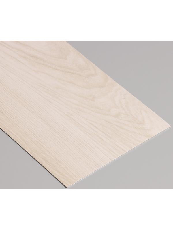 Плитка виниловая самоклеящаяся 91*15см светлая