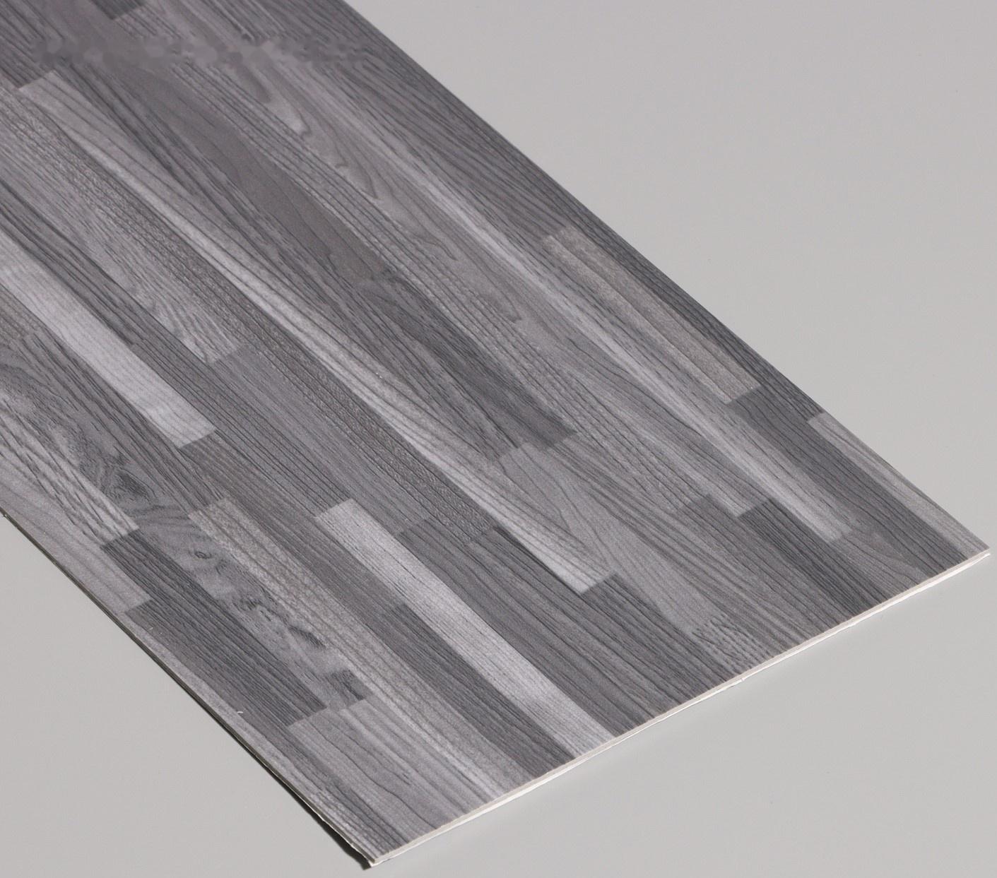 Плитка виниловая самоклеящаяся 91*15см светлый ламинат