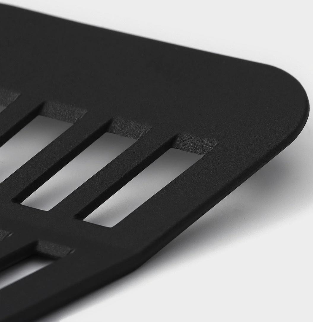 Лопатка с прорезями Доляна Picanto, 23 см, цвет чёрный