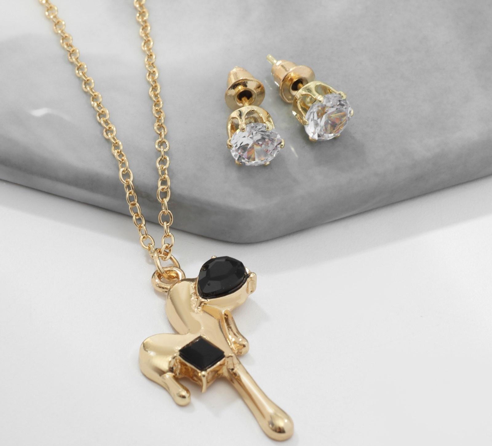 Гарнитур 2 предмета: серьги, кулон 