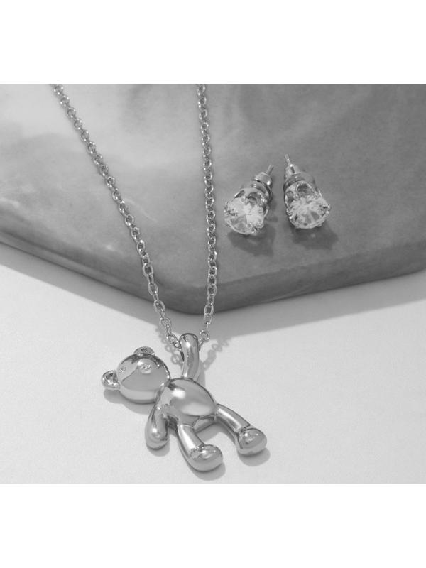 Гарнитур 2 предмета: серьги, кулон 