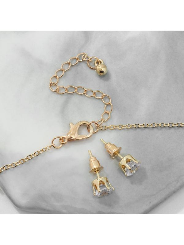 Гарнитур 2 предмета: серьги, кулон 