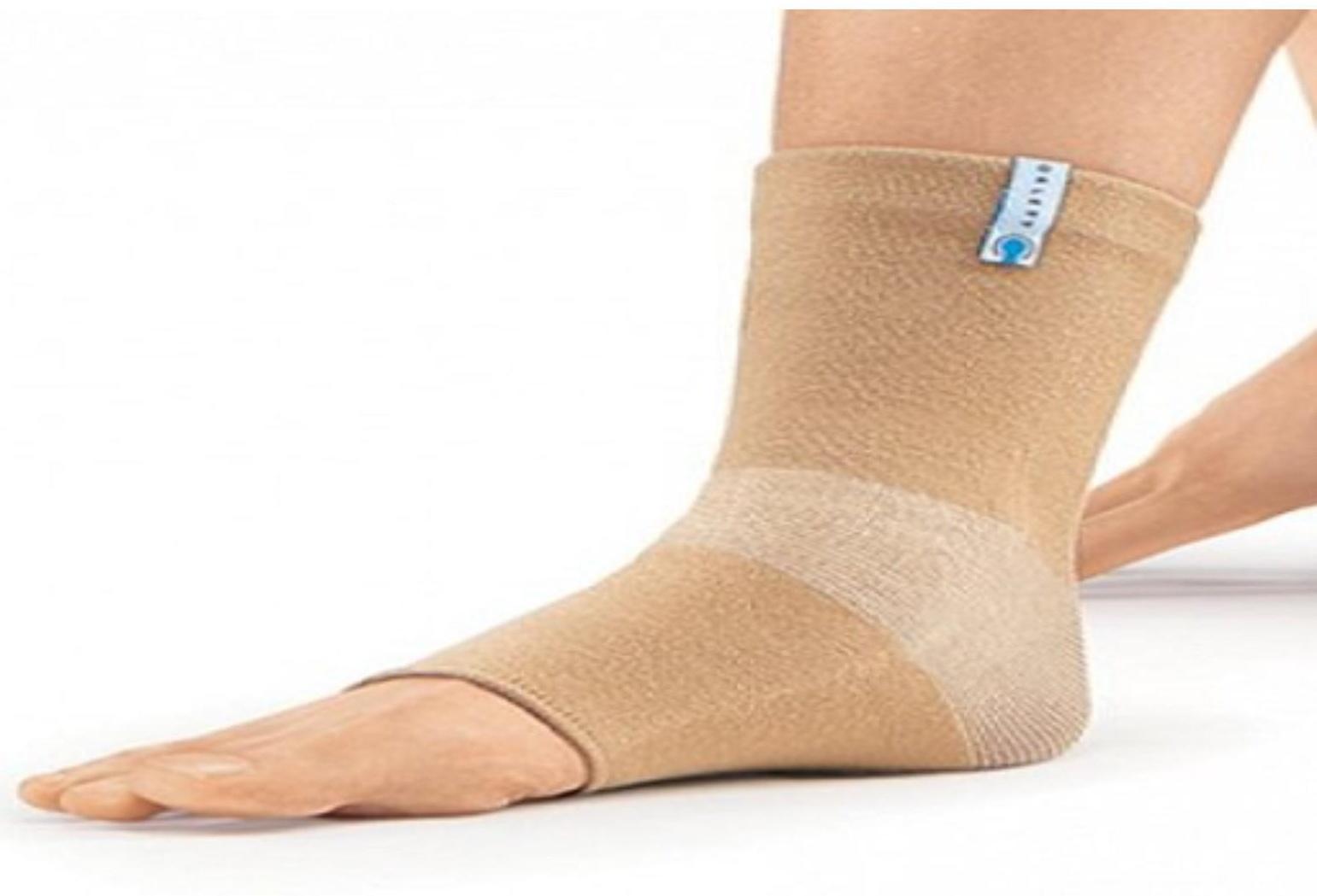Бандаж на голеностоп эластичный, арт. MAN-101 (XS)