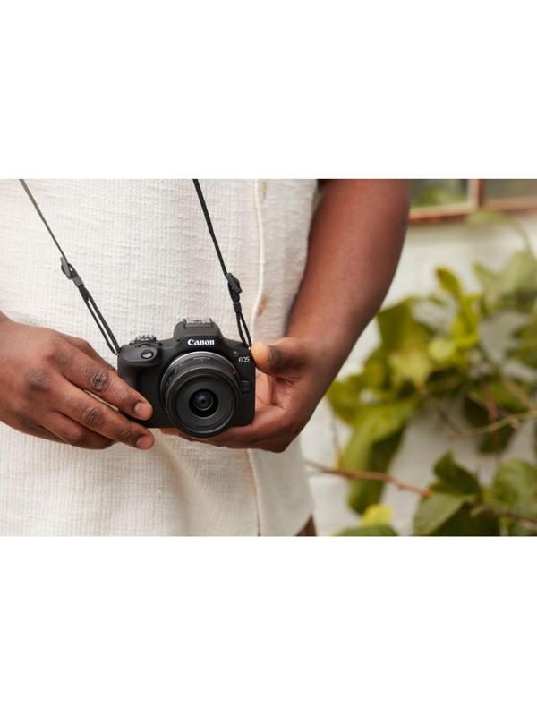 Фотоаппарат Canon EOS R100 Kit + RF-S 18-45mm IS STM (6052C012)