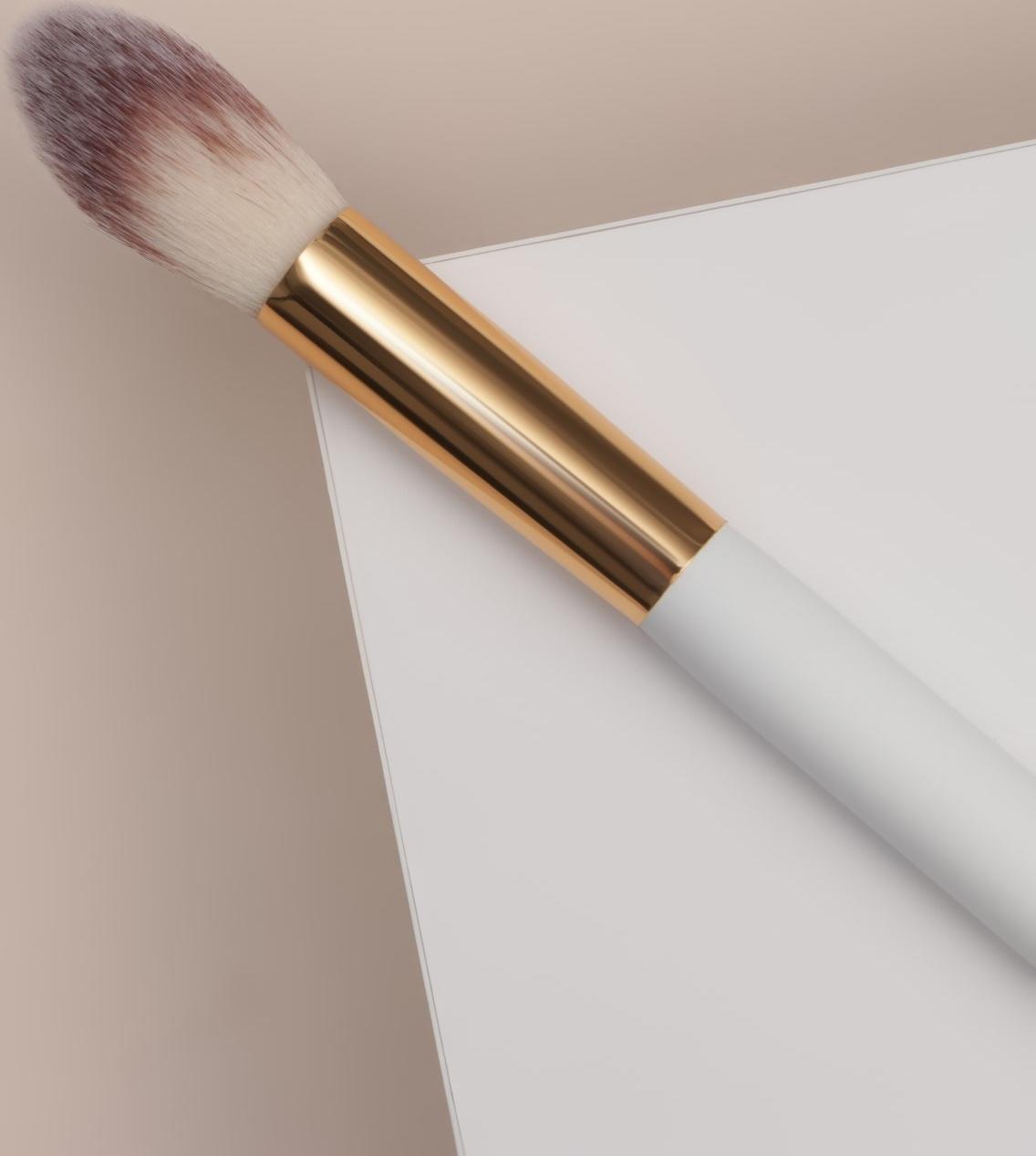 Кисть для макияжа «White», 18 см, цвет белый