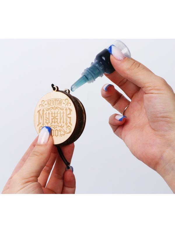 Подарочный набор «Крутой мужик», подвеска автомобильная с пропиткой и ароматизатор, 10 мл