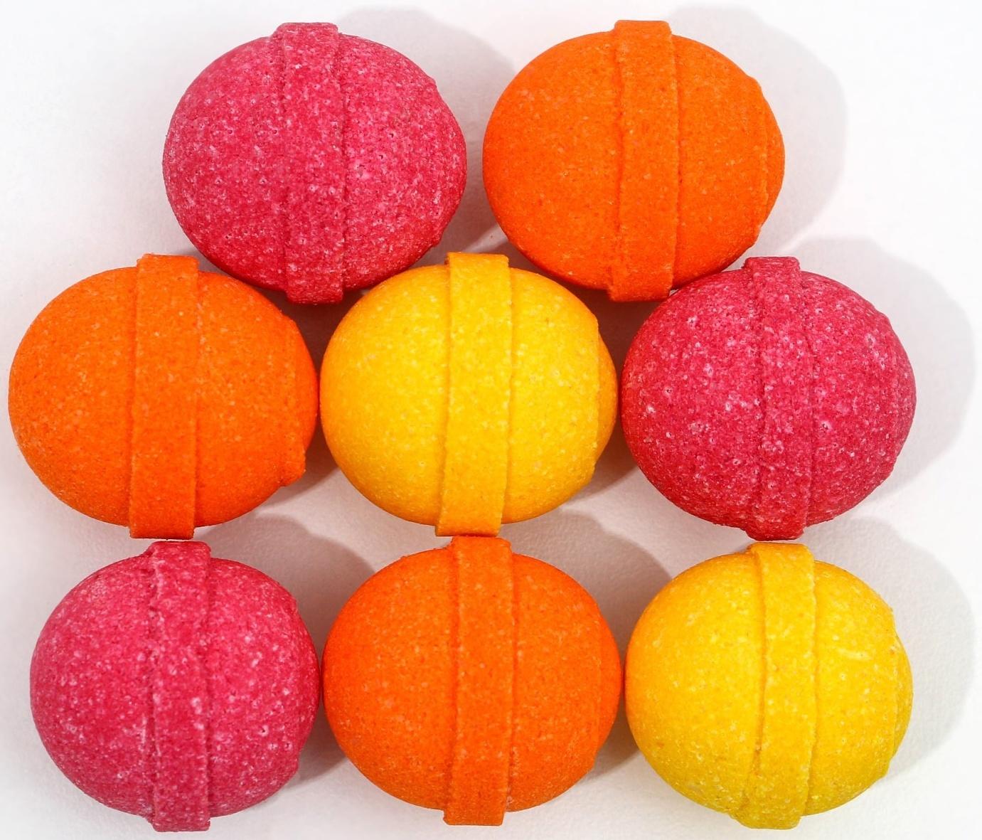 Набор бомбочек для ванны «С 8 марта», 8 шт. х 20 г, фрукты, клубника, лимон