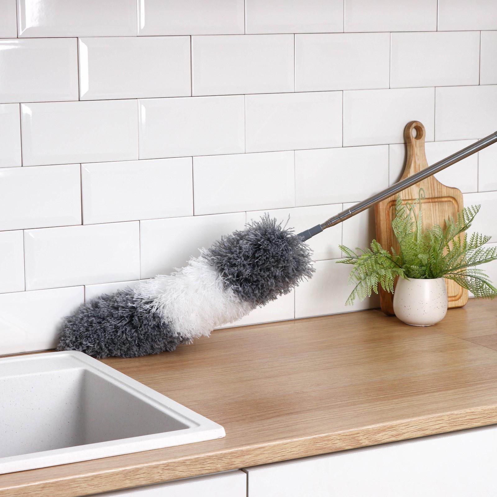 Щётка для удаления пыли Raccoon, плоская насадка 40×7,5 см, пушистая насадка 41×13 см, телескопическая ручка 210 см